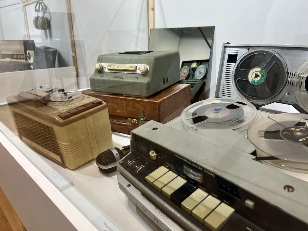 exposición historia de la radio