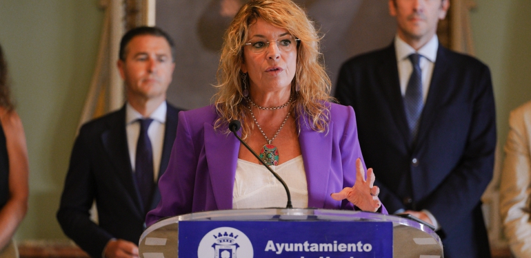 La alcaldesa de Huelva pide una reunión a Pedro Sánchez para hablar de la falta de infraestructuras 